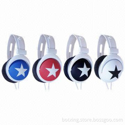 Popular headphones with good bass sound